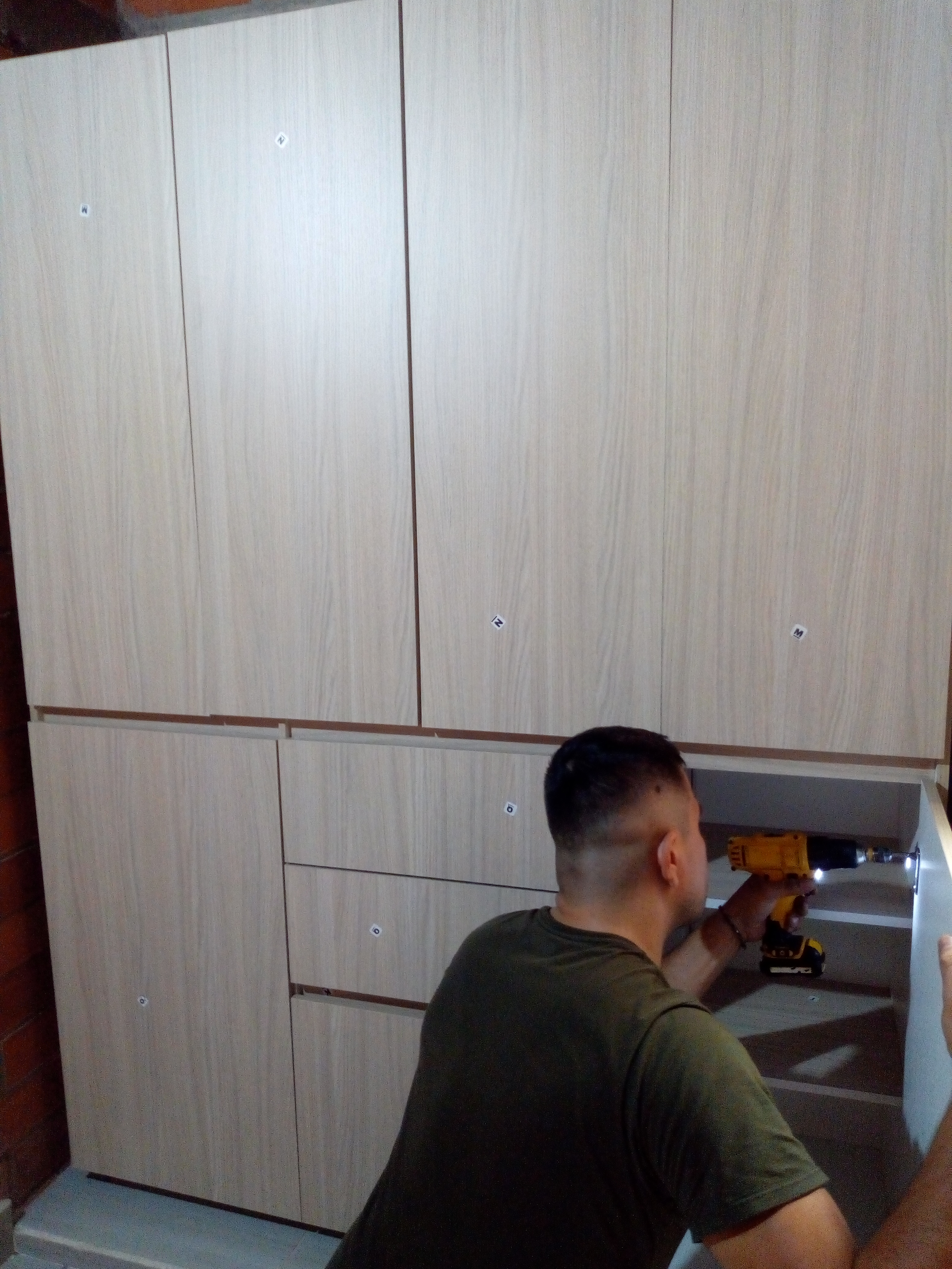ENSAMBLES E INSTALACIONES ARMIN