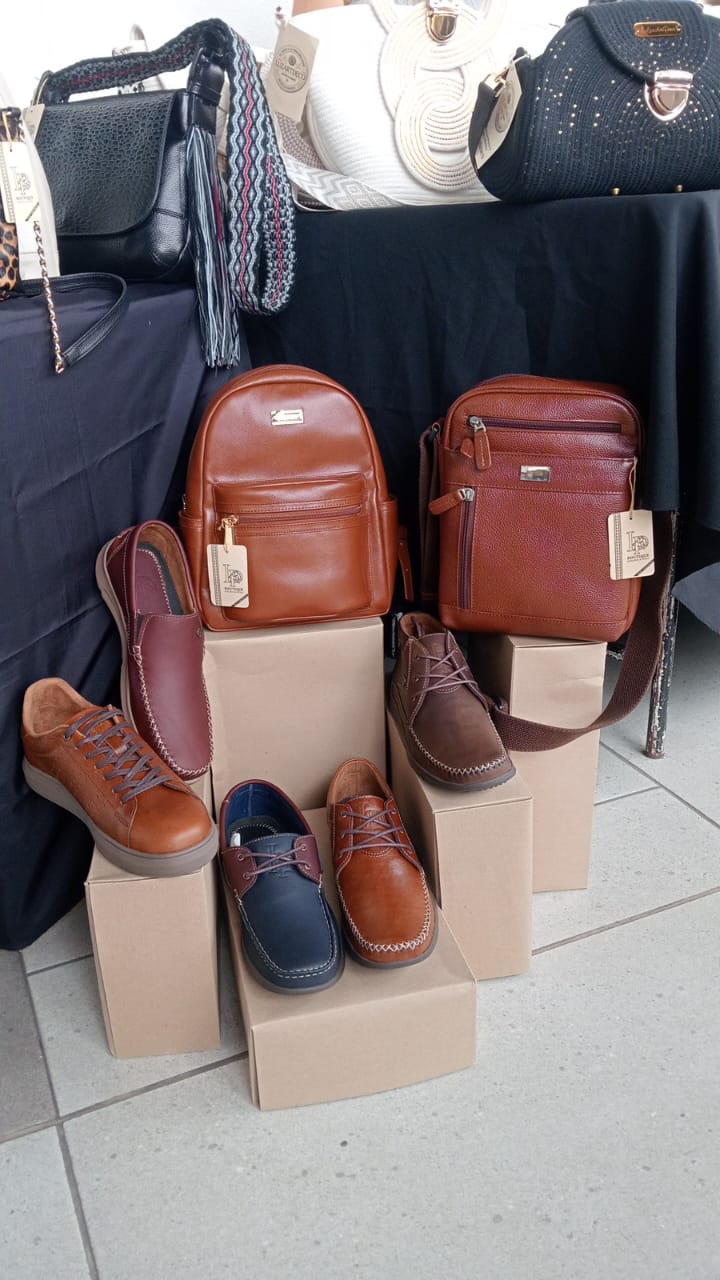 LP BOUTIQUE